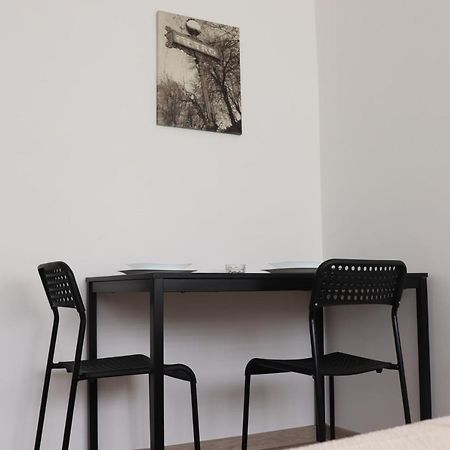 Apartman Lena Banovo Brdo Apartment Белград Екстериор снимка